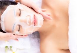 化妝品原料小百科：蝦青素有什么保護皮膚的功效呢？